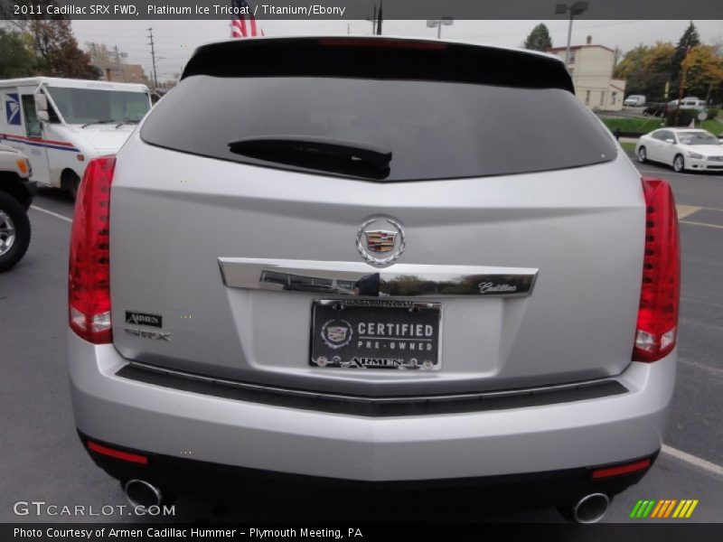 Platinum Ice Tricoat / Titanium/Ebony 2011 Cadillac SRX FWD