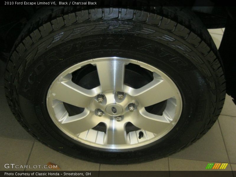 Black / Charcoal Black 2010 Ford Escape Limited V6