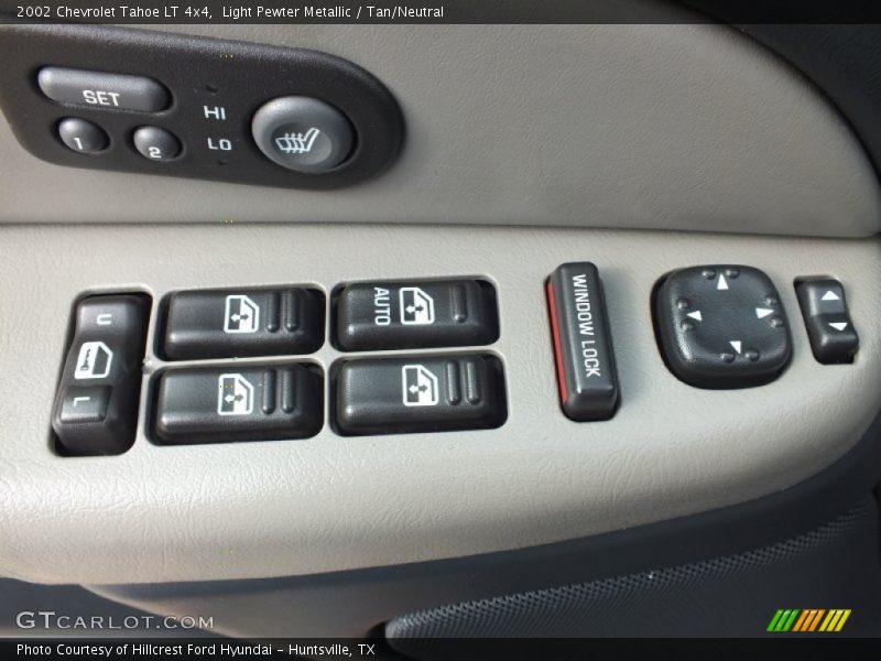 Light Pewter Metallic / Tan/Neutral 2002 Chevrolet Tahoe LT 4x4