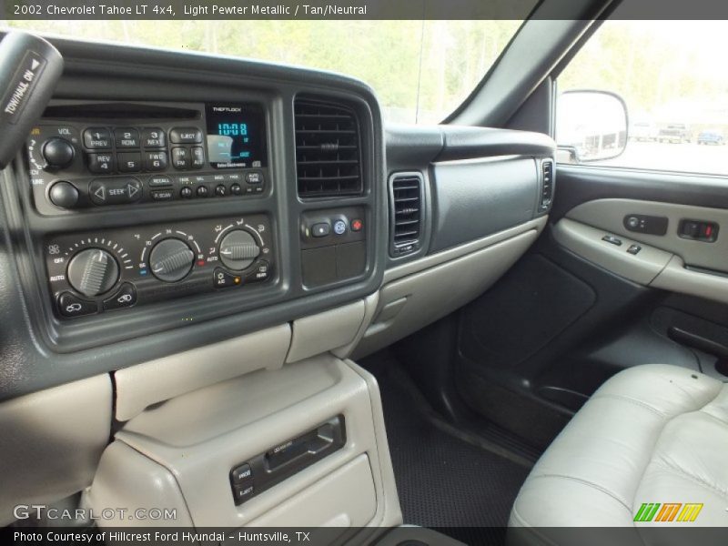 Light Pewter Metallic / Tan/Neutral 2002 Chevrolet Tahoe LT 4x4