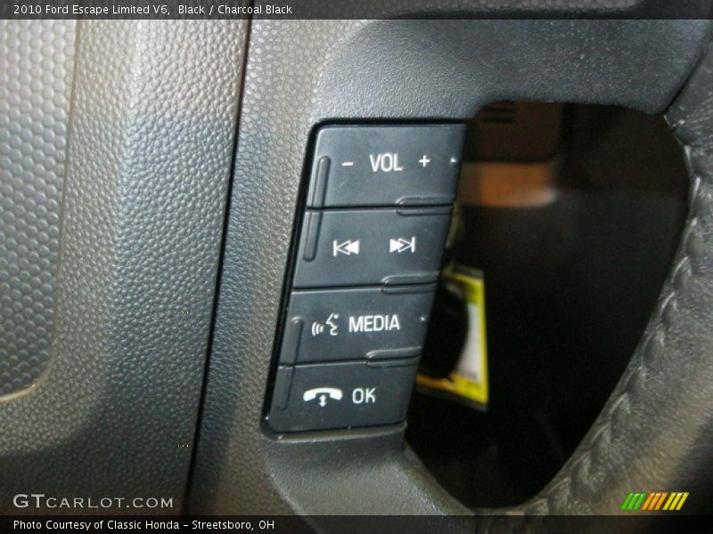 Black / Charcoal Black 2010 Ford Escape Limited V6