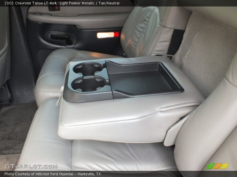 Light Pewter Metallic / Tan/Neutral 2002 Chevrolet Tahoe LT 4x4