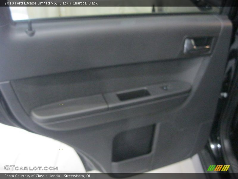 Black / Charcoal Black 2010 Ford Escape Limited V6