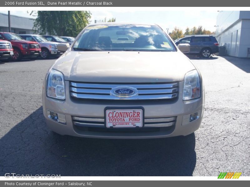 Dune Pearl Metallic / Charcoal Black 2006 Ford Fusion SEL