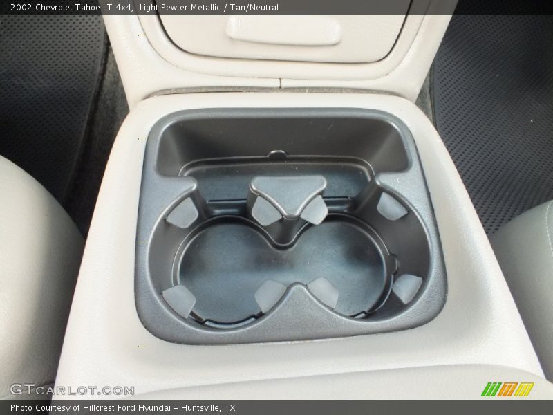 Light Pewter Metallic / Tan/Neutral 2002 Chevrolet Tahoe LT 4x4
