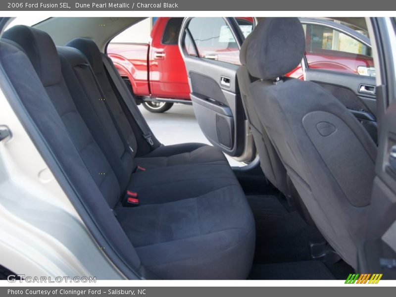 Dune Pearl Metallic / Charcoal Black 2006 Ford Fusion SEL