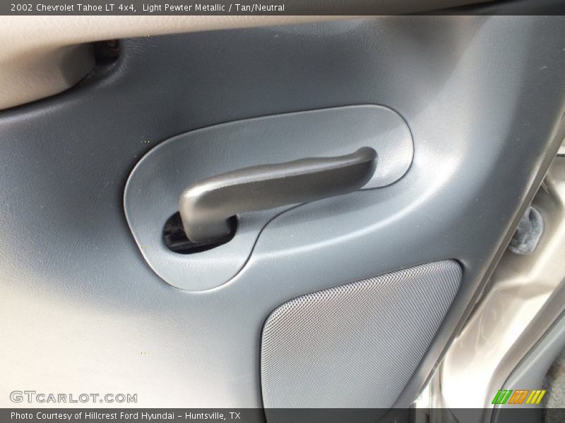 Light Pewter Metallic / Tan/Neutral 2002 Chevrolet Tahoe LT 4x4