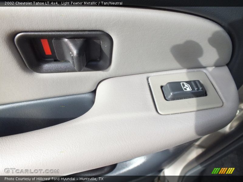 Light Pewter Metallic / Tan/Neutral 2002 Chevrolet Tahoe LT 4x4