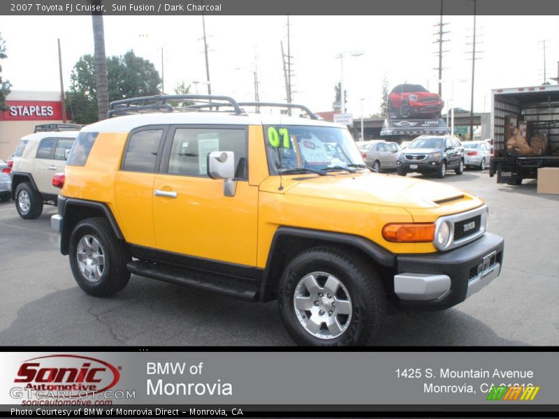 Sun Fusion / Dark Charcoal 2007 Toyota FJ Cruiser