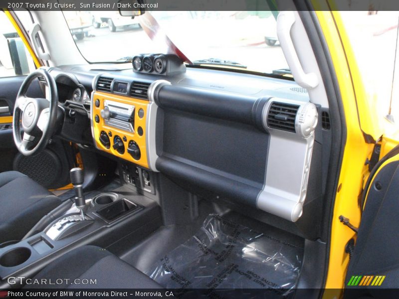 Sun Fusion / Dark Charcoal 2007 Toyota FJ Cruiser