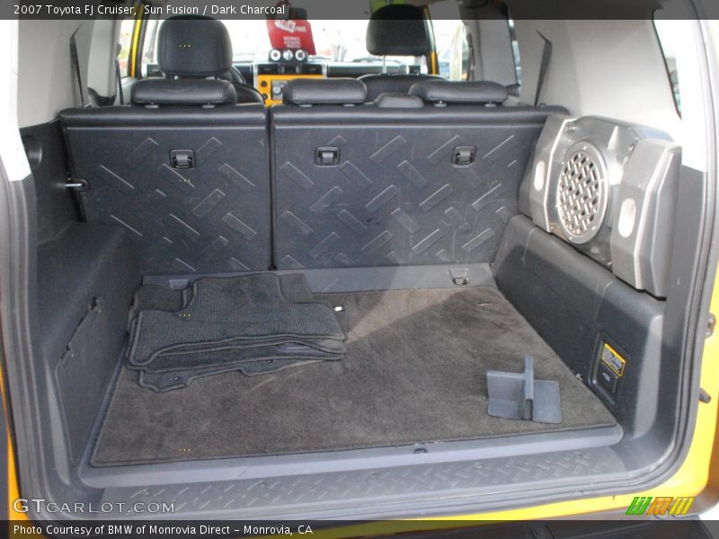  2007 FJ Cruiser  Trunk