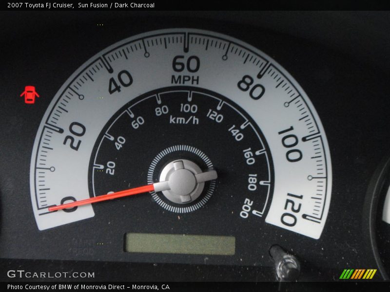 Sun Fusion / Dark Charcoal 2007 Toyota FJ Cruiser