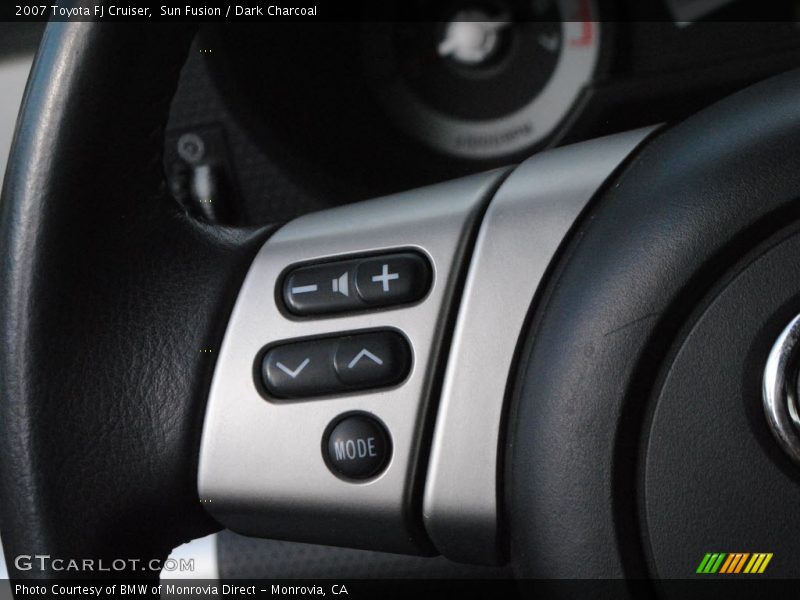 Sun Fusion / Dark Charcoal 2007 Toyota FJ Cruiser