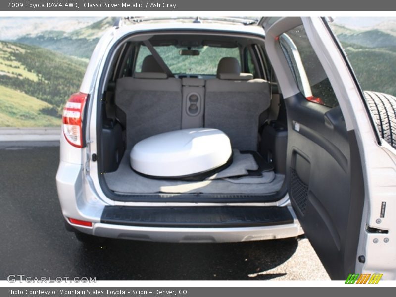 Classic Silver Metallic / Ash Gray 2009 Toyota RAV4 4WD