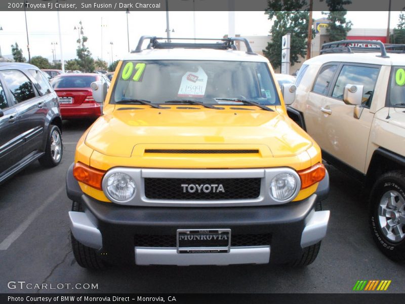 Sun Fusion / Dark Charcoal 2007 Toyota FJ Cruiser