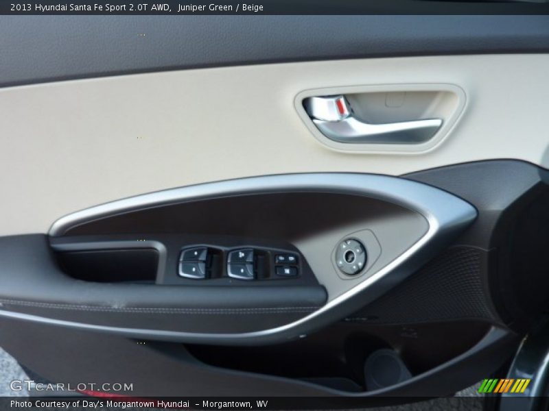 Door Panel of 2013 Santa Fe Sport 2.0T AWD