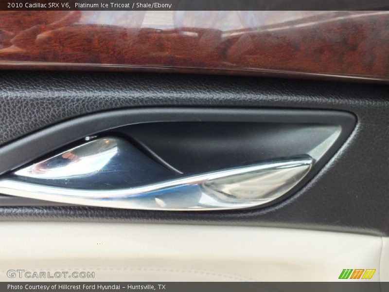 Platinum Ice Tricoat / Shale/Ebony 2010 Cadillac SRX V6