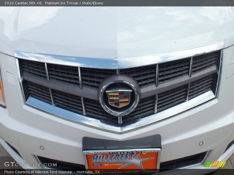 Platinum Ice Tricoat / Shale/Ebony 2010 Cadillac SRX V6