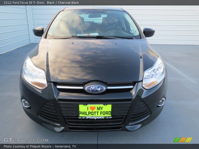 Black / Charcoal Black 2012 Ford Focus SE 5-Door