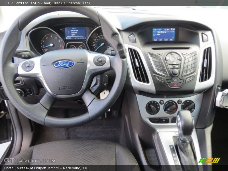 Black / Charcoal Black 2012 Ford Focus SE 5-Door