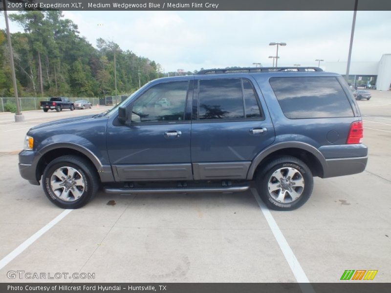 Medium Wedgewood Blue / Medium Flint Grey 2005 Ford Expedition XLT