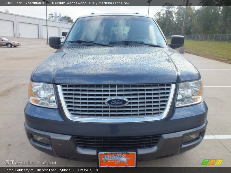 Medium Wedgewood Blue / Medium Flint Grey 2005 Ford Expedition XLT