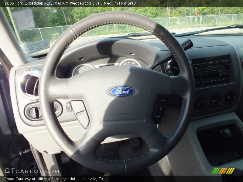 Medium Wedgewood Blue / Medium Flint Grey 2005 Ford Expedition XLT