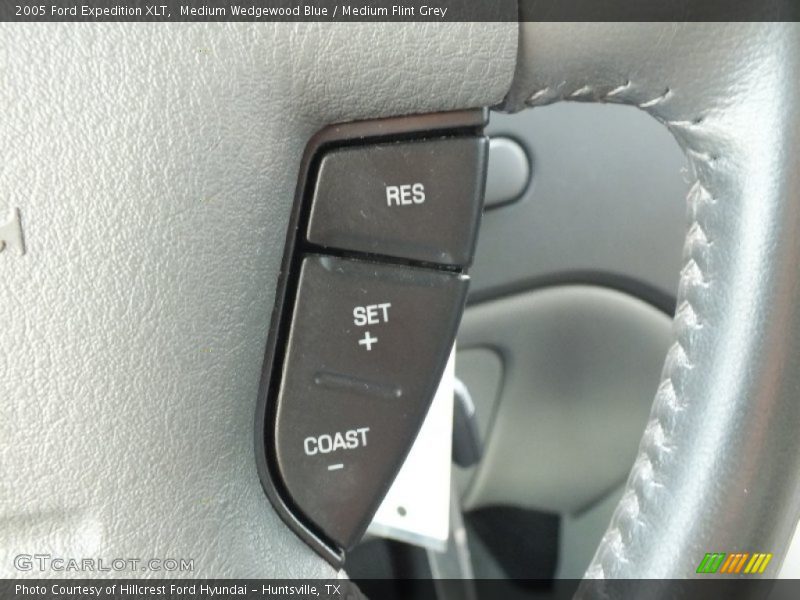 Medium Wedgewood Blue / Medium Flint Grey 2005 Ford Expedition XLT