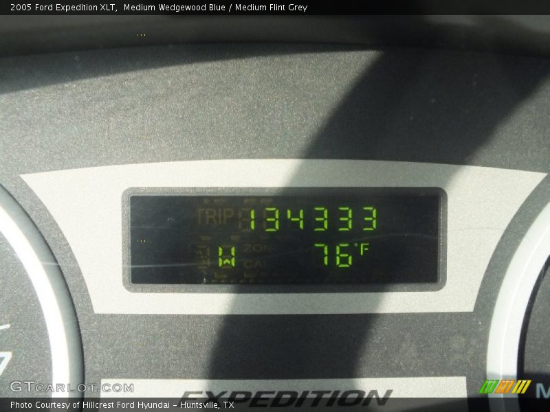 Medium Wedgewood Blue / Medium Flint Grey 2005 Ford Expedition XLT