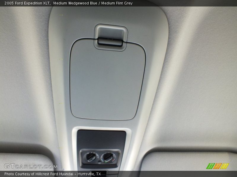 Medium Wedgewood Blue / Medium Flint Grey 2005 Ford Expedition XLT