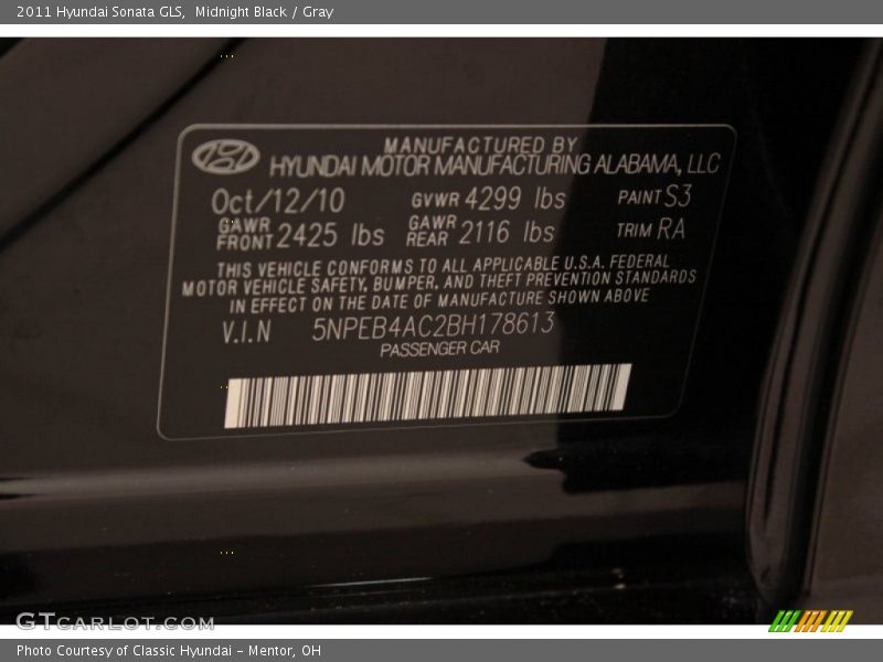 Midnight Black / Gray 2011 Hyundai Sonata GLS