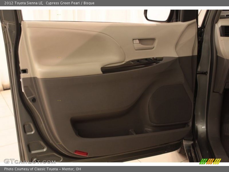 Cypress Green Pearl / Bisque 2012 Toyota Sienna LE