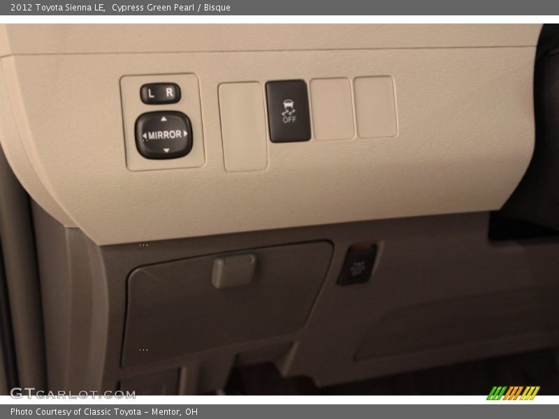 Cypress Green Pearl / Bisque 2012 Toyota Sienna LE