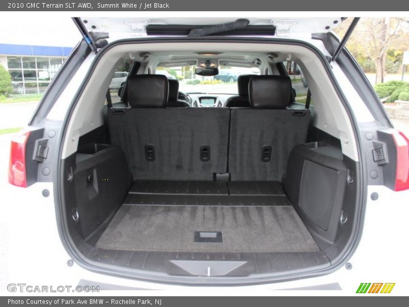 Summit White / Jet Black 2010 GMC Terrain SLT AWD