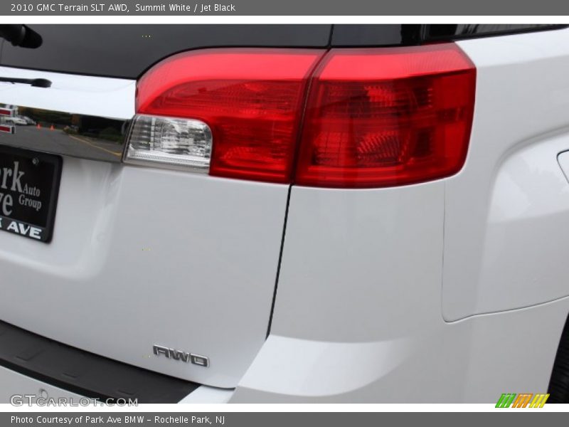 Summit White / Jet Black 2010 GMC Terrain SLT AWD