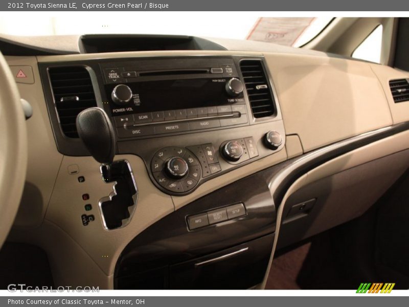 Cypress Green Pearl / Bisque 2012 Toyota Sienna LE