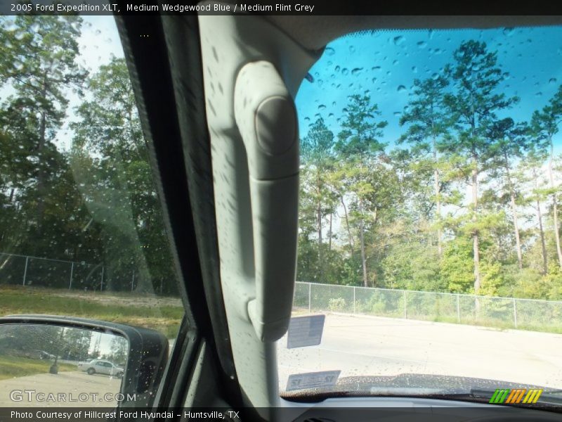 Medium Wedgewood Blue / Medium Flint Grey 2005 Ford Expedition XLT