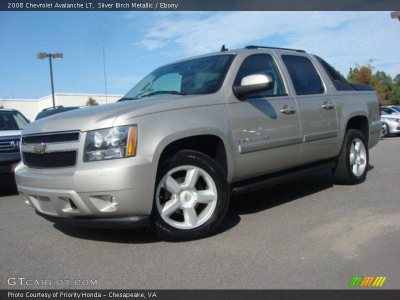 Front 3/4 View of 2008 Avalanche LT