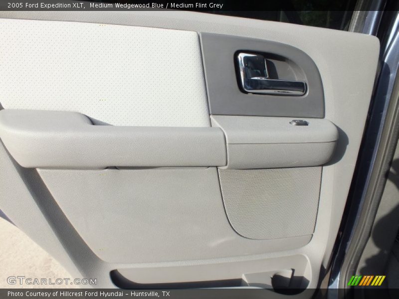 Medium Wedgewood Blue / Medium Flint Grey 2005 Ford Expedition XLT