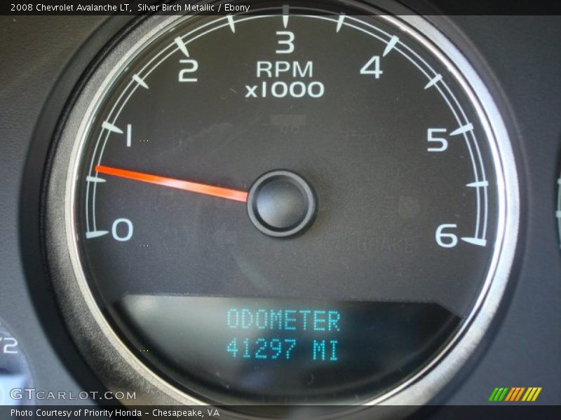 Silver Birch Metallic / Ebony 2008 Chevrolet Avalanche LT