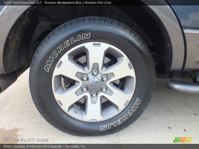 Medium Wedgewood Blue / Medium Flint Grey 2005 Ford Expedition XLT