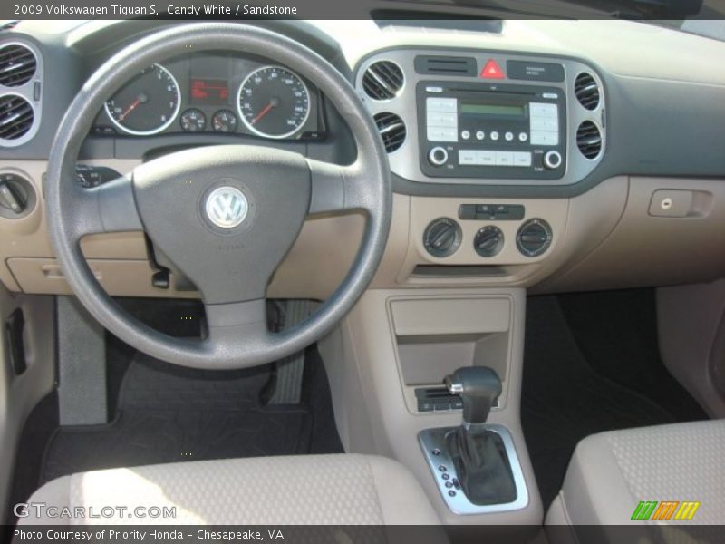 Candy White / Sandstone 2009 Volkswagen Tiguan S