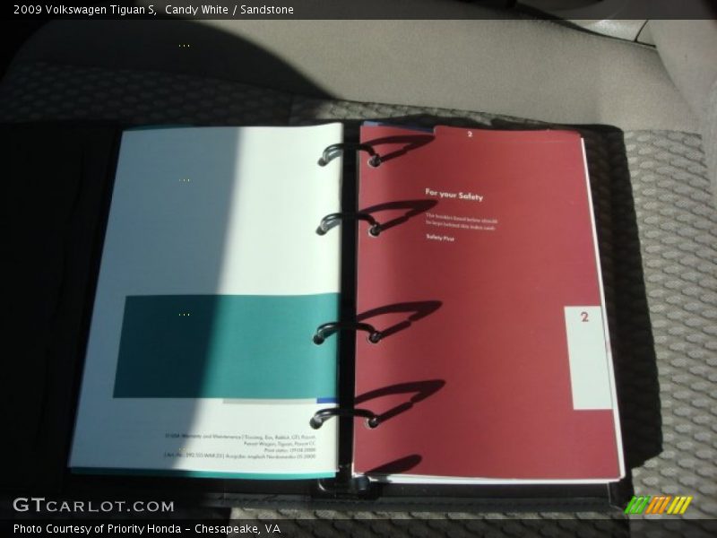 Candy White / Sandstone 2009 Volkswagen Tiguan S