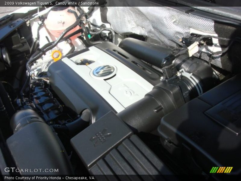 Candy White / Sandstone 2009 Volkswagen Tiguan S
