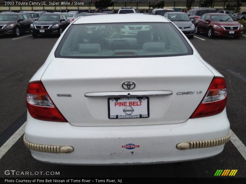 Super White / Stone 2003 Toyota Camry LE
