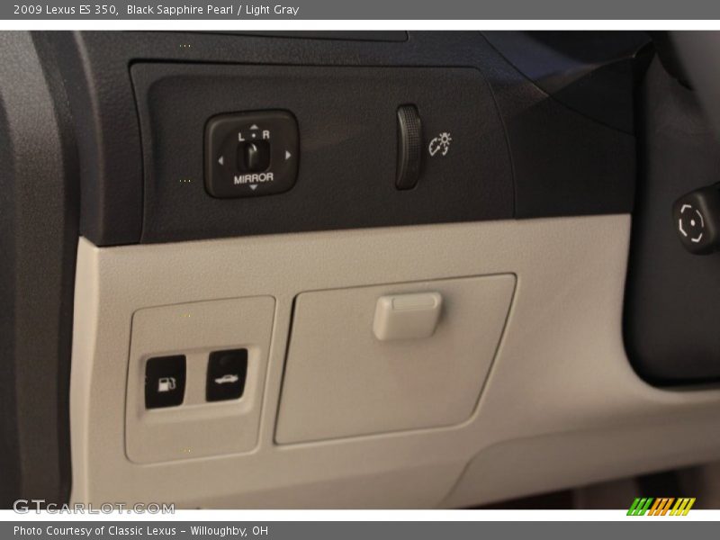 Black Sapphire Pearl / Light Gray 2009 Lexus ES 350