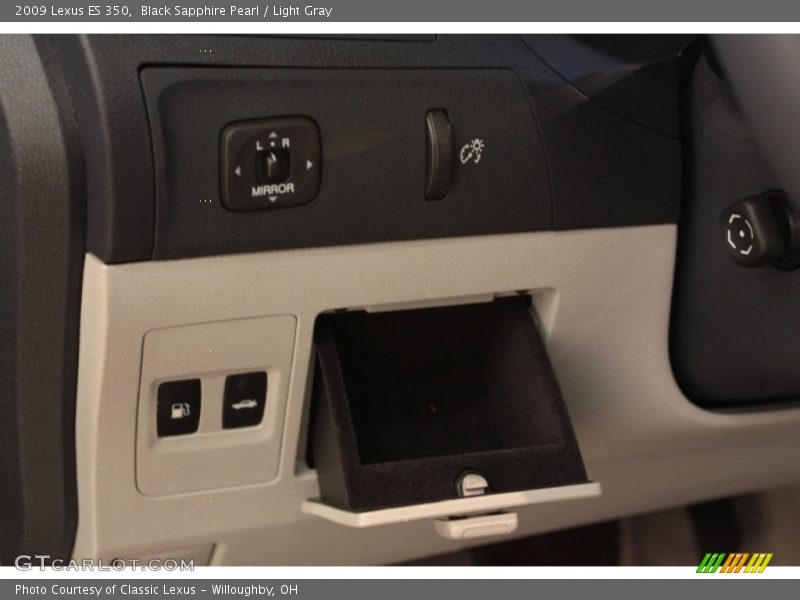 Black Sapphire Pearl / Light Gray 2009 Lexus ES 350