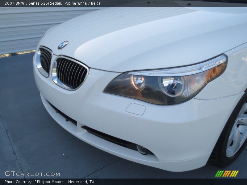 Alpine White / Beige 2007 BMW 5 Series 525i Sedan
