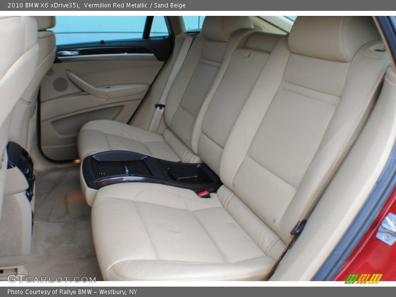 Rear Seat of 2010 X6 xDrive35i