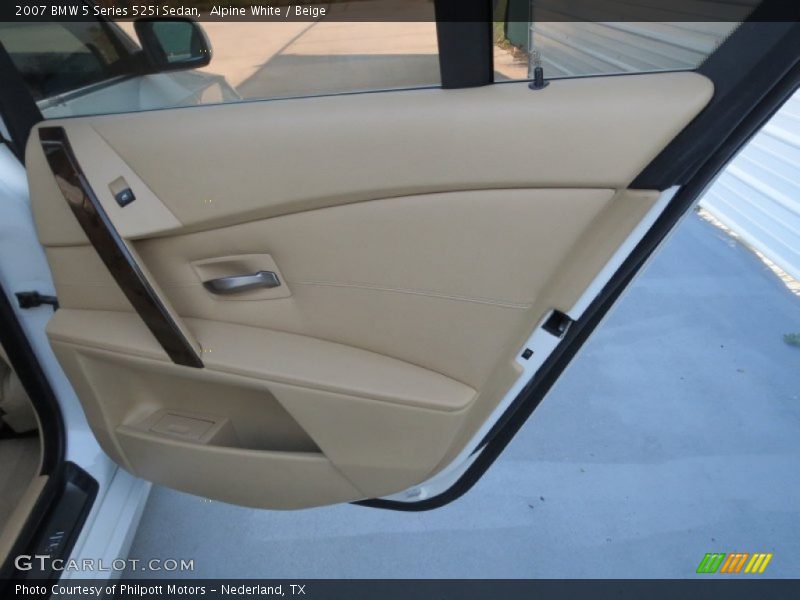 Alpine White / Beige 2007 BMW 5 Series 525i Sedan